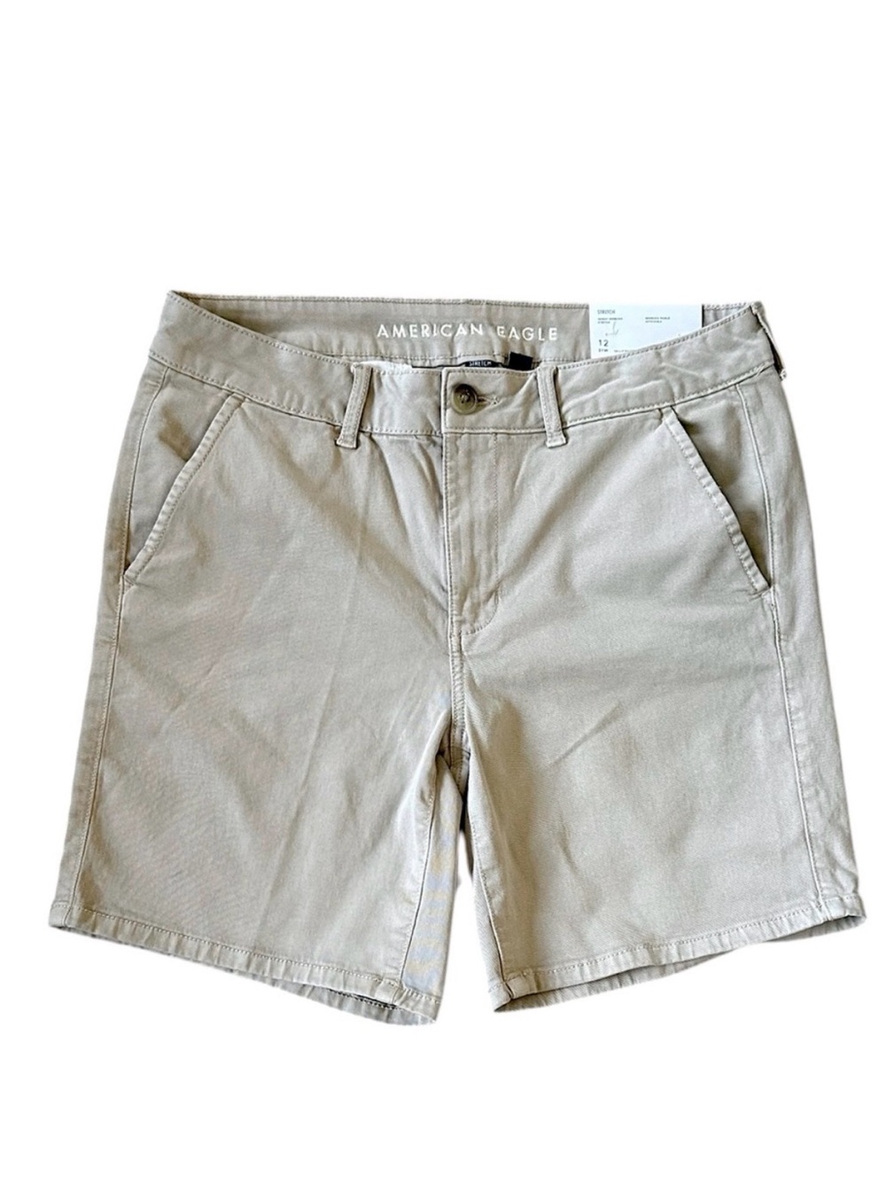 AMERICAN EAGLE Skinny Bermuda stretch khaki shorts size 12 - NWT!